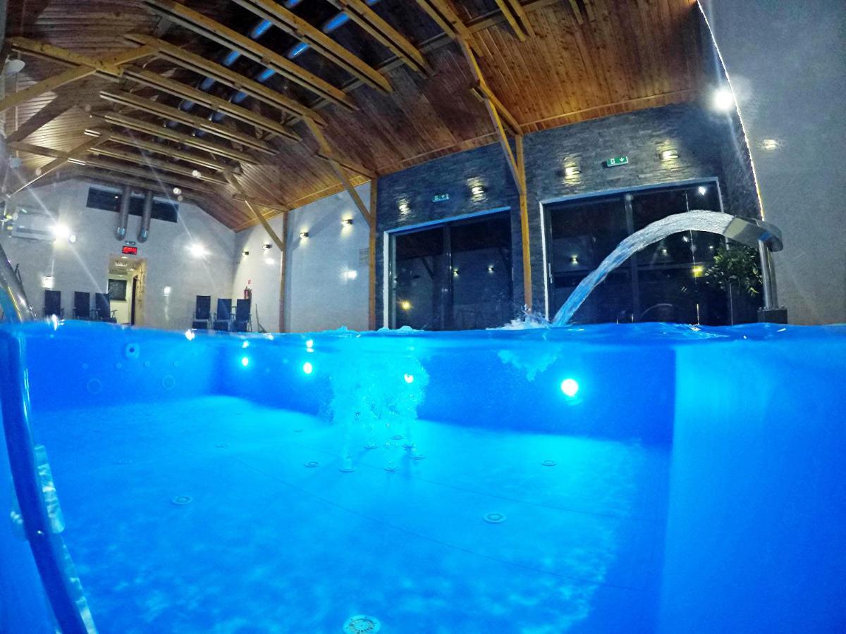 Typton Hotel&Spa Medzilaborce Εξωτερικό φωτογραφία