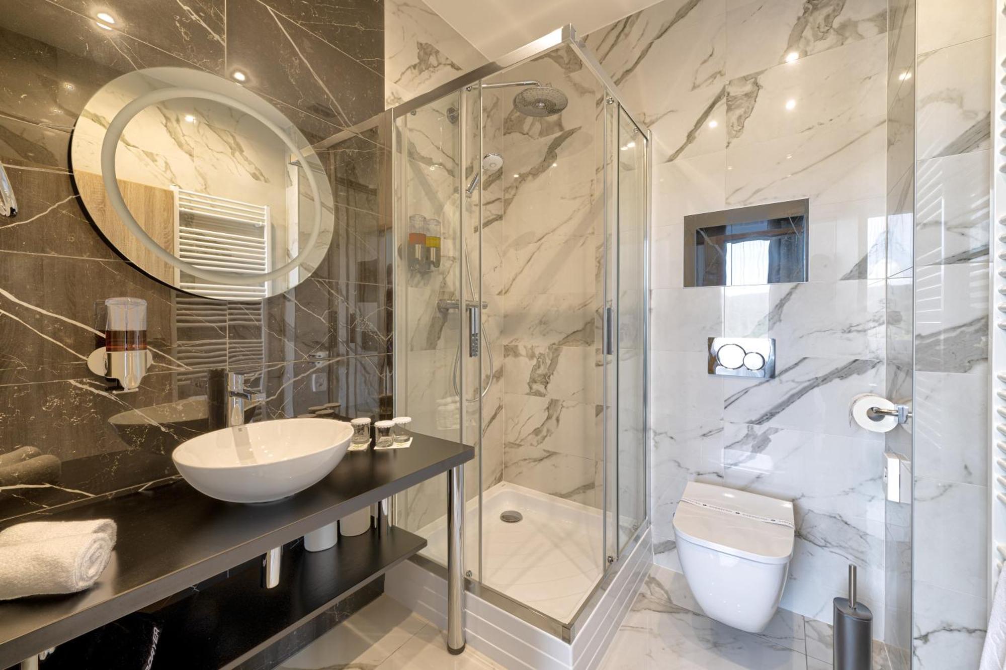 Typton Hotel&Spa Medzilaborce Εξωτερικό φωτογραφία