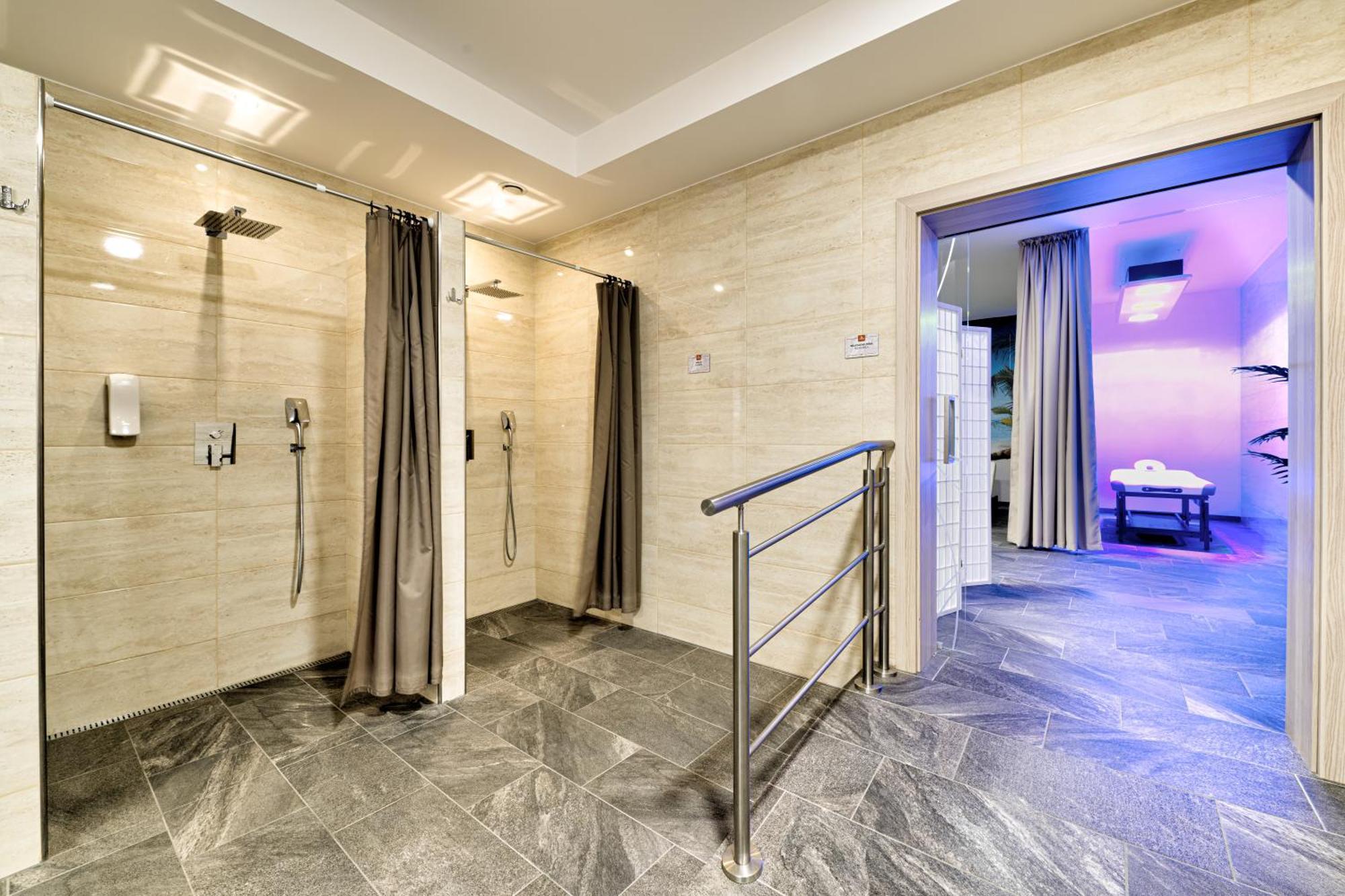 Typton Hotel&Spa Medzilaborce Εξωτερικό φωτογραφία